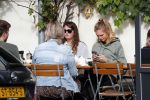 Amsterdam 17 oktober 2018
Romee Strijd en haar man Laurens v leeuwen op terras in amsterdam en bij hun appartement dat ze afgelopen zomer gekocht hebben.