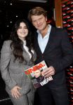 Amsterdam 5 november 2018
Presentatie Linda Man door Linda de Mol en Beau v erven Dorens. Roxeanne Hazes met Beau