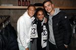 Amsterdam 8 oktober 2018
Presentatie jassenlijn Duno bij 1 op de cornelis schuytstraat. Ruud Gullit bkrijgt eerste jas. Maxim Joelle Gullit en Nigel ( zoon Karin de Rooij)