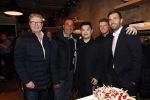 Amsterdam 8 oktober 2018
Presentatie jassenlijn Duno bij 1 op de cornelis schuytstraat. Ruud Gullit bkrijgt eerste jas.
