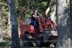 Boekel 10 oktober 2018
Steffi Verhagen aan het werk bij haar boerderij. In beokel zijn momenteel veel wolven waar jacht op wordt gemaakt door jagers.