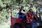 Boekel 10 oktober 2018
Steffi Verhagen aan het werk bij haar boerderij. In beokel zijn momenteel veel wolven waar jacht op wordt gemaakt door jagers.