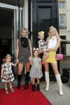 Den Haag 14 oktober 2018
Premiere Woezel en pip in koninklijke schouwburg Den haag. Susanna Klibansky met kinderen
