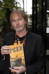 Hilversum 8 oktober 2018
Boek presentatie Peter Koelewijn bij wisseloord studioï¿½s. Het boek is geschreven door Tjerk Lammers.
Tjerk Lammers