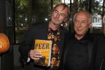 Hilversum 8 oktober 2018
Boek presentatie Peter Koelewijn bij wisseloord studioâ€™s. Het boek is geschreven door Tjerk Lammers.