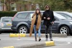 Den Haag  29 oktober 2018
Waylon en zijn zwangere vriendin Bibi Breijman gaan op controle in het Bronovo ziekenhorsche Panamera Turbo naartoe.