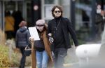 Den Haag  29 oktober 2018
Waylon en zijn zwangere vriendin Bibi Breijman gaan op controle in het Bronovo ziekenhorsche Panamera Turbo naartoe.