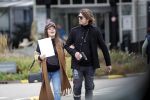 Den Haag  29 oktober 2018
Waylon en zijn zwangere vriendin Bibi Breijman gaan op controle in het Bronovo ziekenhorsche Panamera Turbo naartoe.