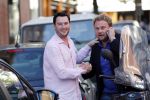 Amsterdam 16 oktober 2018
Wesly Bronkhorst en Tino Martin op de pc hooftstraat. Wesly is op zijn scooter.