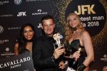 Amsterdam 8 oktober 2018
JFK Gala in de harbour Club. Wilfred Genee ontvangt uit handen van Prins Bernhard de prijs voor man van het jaar. Marieke Elsinga presenteert het gala.