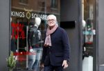 Amsterdam 24 oktober 2018
Wim Rijken (partner Joop Braakhekke) op de pc hooftstraat.