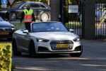Leusden 4 en 5 oktober 2018
Herdenkingsdienst en crematie van Koos Alberts in crematorium Leusden. Wolter Kroes in zijn cabrio
