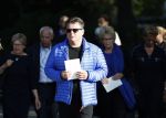 Leusden 4 en 5 oktober 2018
Herdenkingsdienst en crematie van Koos Alberts in crematorium Leusden. Wolter Kroes in zijn cabrio