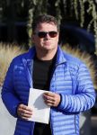 Leusden 4 en 5 oktober 2018
Herdenkingsdienst en crematie van Koos Alberts in crematorium Leusden. Wolter Kroes in zijn cabrio