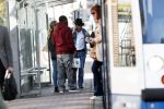 Amsterdam 3 oktober 2018
Youp v t Hek bellend op straat en wachtend op de tram.