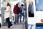 Amsterdam 3 oktober 2018
Youp v t Hek bellend op straat en wachtend op de tram.