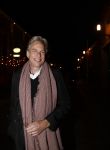 Amsterdam 5 november 2019
100 radio bij de wereld draait door DWDD. Adam Curry met een fan