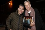 Amsterdam 5 november 2019
100 radio bij de wereld draait door DWDD. Adam Curry met een fan