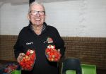Boekel 19 oktober 2019
Meerdere boeren van boer zoekt vrouw stan op een mini markt in de stallen van Boerin Steffi. Boer Geert