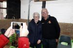 Boekel 19 oktober 2019
Meerdere boeren van boer zoekt vrouw stan op een mini markt in de stallen van Boerin Steffi. Boer Geert