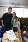 Boekel 19 oktober 2019
Meerdere boeren van boer zoekt vrouw stan op een mini markt in de stallen van Boerin Steffi. Boerin Michelle met vriend