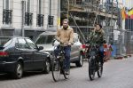 Amsterdam 13 februari 2016
Bridget Maaland met haar nieuwe vriend Wim ( cameraman) op de fiets in Amsterdam zuid.