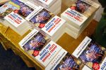 Utrecht 24 oktober 2019
Boekpresentatie Charles Groenhuijsen ( Alles gaat voorbij zelfs Donald Trump)