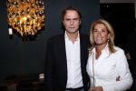 Naarden 31 oktober 2019
50 jaar Jan des Bouvrie als ontwerper werkzaam. Feest is in het Arsenaal.
Christine Noordzij met man