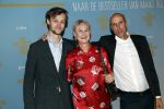 Amsterdam 7 oktober 2019
Premiere de belofte van Pisa in Tuschinski. Christine v Stralen met man en zoon