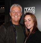 Amsterdam 16 oktober 2019
Presentatie nieruwe Tag Heuer Max Verstappen horloge bij Majestic. Max arriveert in een speciale Aston Martin op de dam in Amsterdam. Shelly sterk presenteert de presentatie. Ed Pronk met zijn vrouw Joke