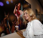 Amstelveen 1 oktober 2019
15 jaar de Esther Vergeer Foundation in het Cobra museum . Er wordt een expositie geopend van 15 fotografen waaronder oa William Rutten Estelle Cruijff Klaasjan v d Weij Patty Brard Isa Hoes Marco Borsato Sacha de Boer Klaas v Kruistem en Edwin Smulders. Anouk Smulders presenteert het en Prinses Margriet is aanwezig.