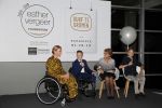 Amstelveen 1 oktober 2019
15 jaar de Esther Vergeer Foundation in het Cobra museum . Er wordt een expositie geopend van 15 fotografen waaronder oa William Rutten Estelle Cruijff Klaasjan v d Weij Patty Brard Isa Hoes Marco Borsato Sacha de Boer Klaas v Kruistem en Edwin Smulders. Anouk Smulders presenteert het en Prinses Margriet is aanwezig.