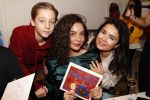 Amsterdam 11 november 2019
Boekpresentatie Fajah Lourens en Selwyn Senatori. De kinderen van fajah krijgen het eerste exemplaar