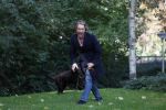 Den Haag 24 oktober 2019
Frank Jansen en Rogier Smit ( Paleis voor een prikkie) laten hun honden uit. Frank en Rogier