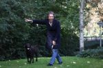 Den Haag 24 oktober 2019
Frank Jansen en Rogier Smit ( Paleis voor een prikkie) laten hun honden uit. Frank en Rogier