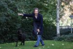 Den Haag 24 oktober 2019
Frank Jansen en Rogier Smit ( Paleis voor een prikkie) laten hun honden uit. Frank en Rogier