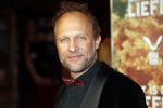Amsterdam 14 oktober 2019
Premiere Wat is dan liefde in Tuschinski. Hugo Metsers met nieuwe vriendin