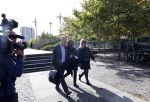 Antwerpen, 10 Oktober 2019
Imanuelle Grives met een vriendin en haar advocaat  John Maes
