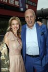 Hilversum 7 oktober 2019
Gala voor breast care foundation in studio 21. Jan Smit met dochter