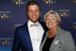 Den Haag 13 september 2019
Premiere Cirque du Soleil op het malieveld in Den Haag. Jan Versteegh kwam met zijn moeder