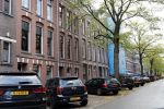 Amsterdam 2 november 2019
Kajsa Ollongren haar huis en auto. Haar partner irene v d Brekel vertrekt op de fiets