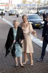 Amsterdam 4 november 2019
Koningin Maxima en prinses Beatrix arriveren bij uitreiking prins Bernhard cultuurprijs in theater aan het IJ.