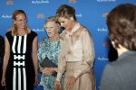 Amsterdam 4 november 2019
Koningin Maxima en prinses Beatrix arriveren bij uitreiking prins Bernhard cultuurprijs in theater aan het IJ.