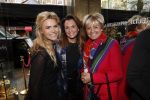 Amsterdam 12 november 2019
Presentatie en opening winkel Shoeby van Fred v Leer en Nicolette v Dam.
Nicolette Fred Leontine Borsato en Caroline Tensen