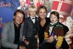 Amsterdam 5 oktober 2019
Premiere Sinterklaasfilm in pathe Arena . Lieke v Lexmond kwam met haar man Bas v Veggel en hun zoons