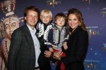 Den Haag 13 september 2019
Premiere Cirque du Soleil op het malieveld in Den Haag. Lieke v Lexmond met man Bas v Veggel en hun kinderen