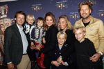 Den Haag 13 september 2019
Premiere Cirque du Soleil op het malieveld in Den Haag. Lieke v Lexmond met man Bas v Veggel en hun kinderen. Ook op de foto Jetteke v Lexmond met man en zoons