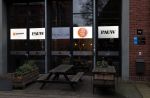 Amsterdam 5 november 2019
100 radio bij de wereld draait door DWDD. Logo Pauw  en De wereld draait door