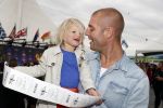 Den Haag 13 september 2019
Premiere Cirque du Soleil op het malieveld in Den Haag. Maarten v d Weijden met vrouw en dochters