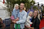 Den Haag 13 september 2019
Premiere Cirque du Soleil op het malieveld in Den Haag. Maarten v d Weijden met vrouw en dochters